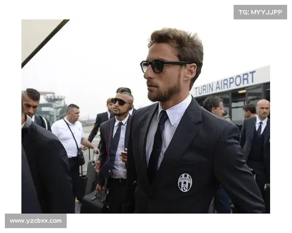 揭秘足球运动员为何能获得如此高额薪酬的深层原因解析全面探讨篇